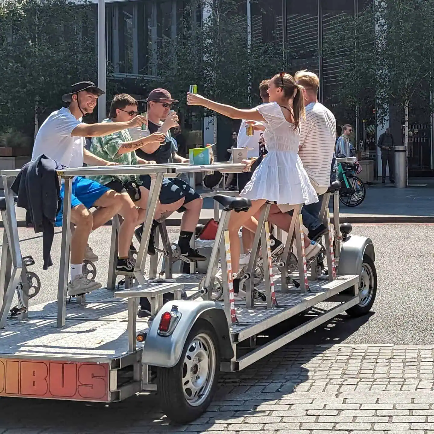 Pedibus-London-Beer-Bike-Drinks-1