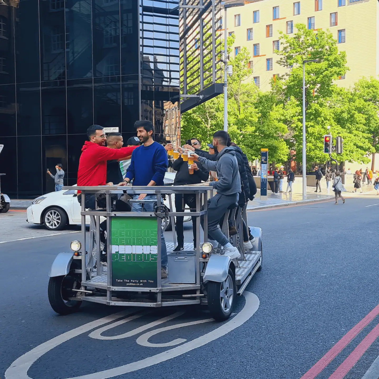 Pedibus-London-Beer-Bike-Drinks-7